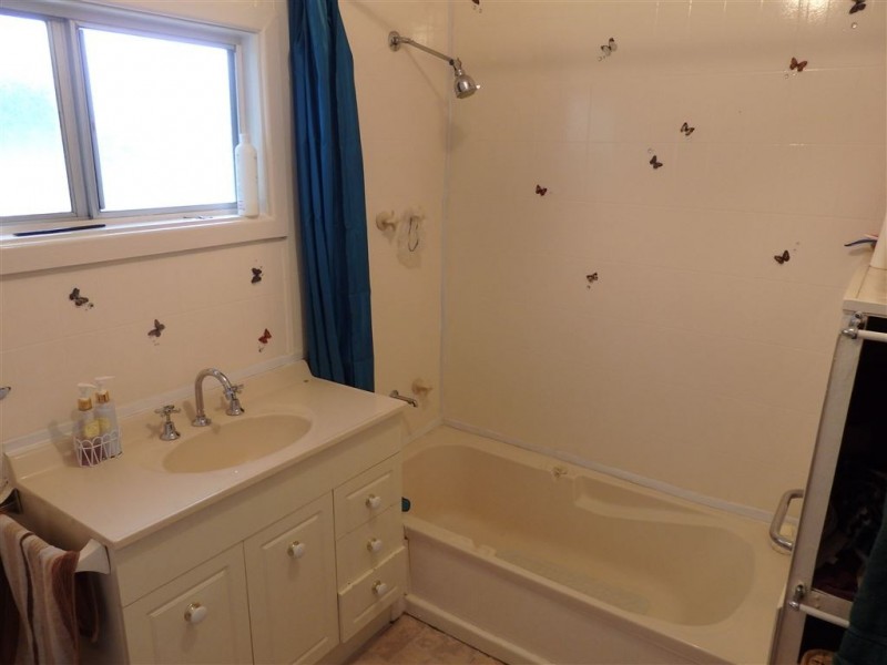 20803 South Western H’way, Mullalyup WA 6252