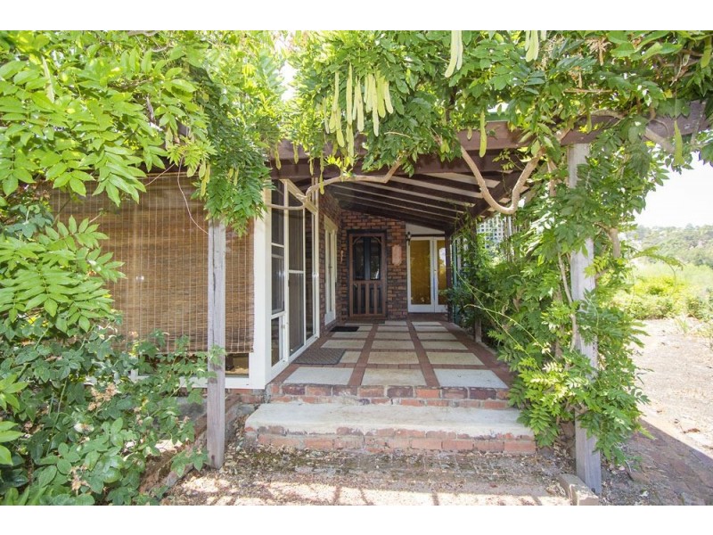 240 SUTTONS ROAD, Bridgetown WA 6255