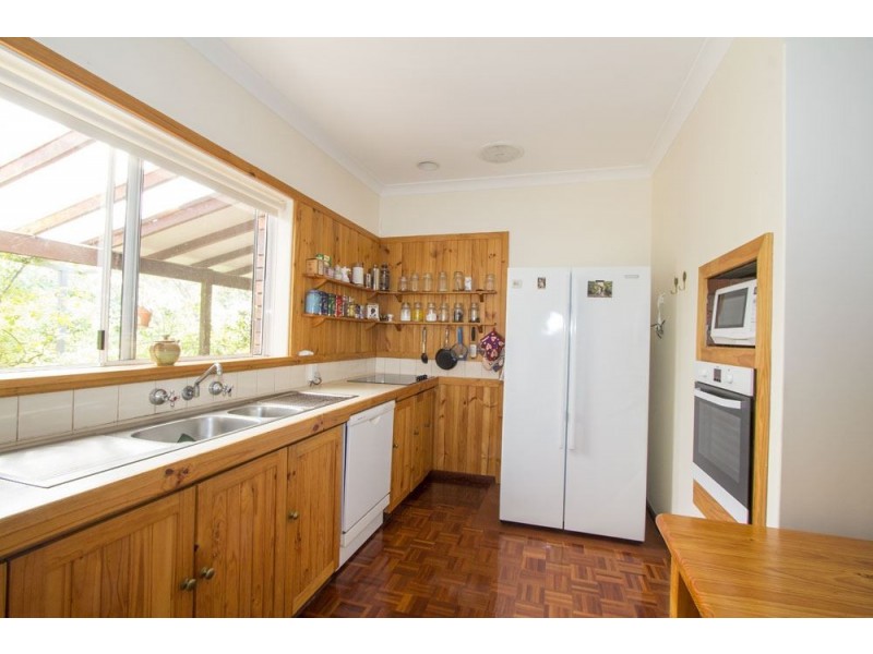 240 SUTTONS ROAD, Bridgetown WA 6255
