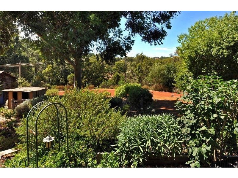 11 WEST BLACKWOOD TCE, Bridgetown WA 6255