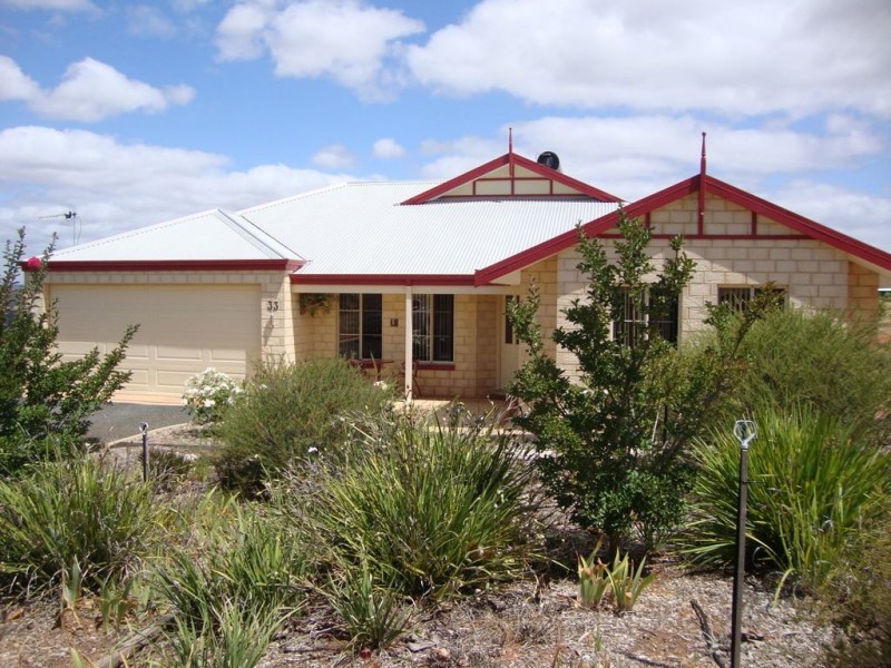 33 Argyll Avenue, Bridgetown WA 6255