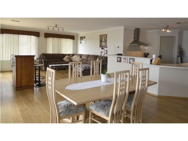 33 Argyll Avenue, Bridgetown WA 6255