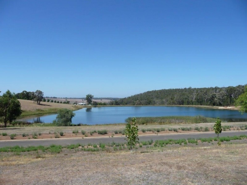 20 Lakeview Crescent, Bridgetown WA 6255