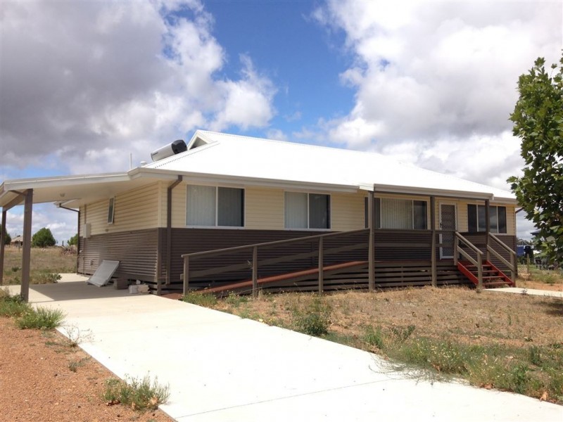 5 Galloway Drive, Bridgetown WA 6255