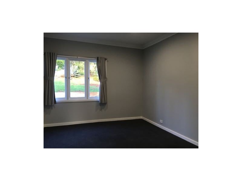 8 Coronation Street, Bridgetown WA 6255