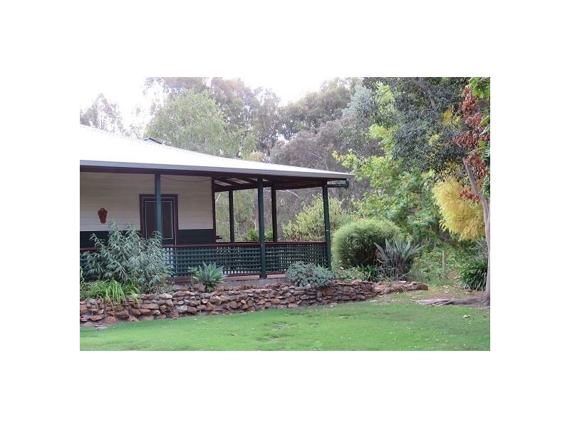 61 RIFLE RANGE RD, Bridgetown WA 6255
