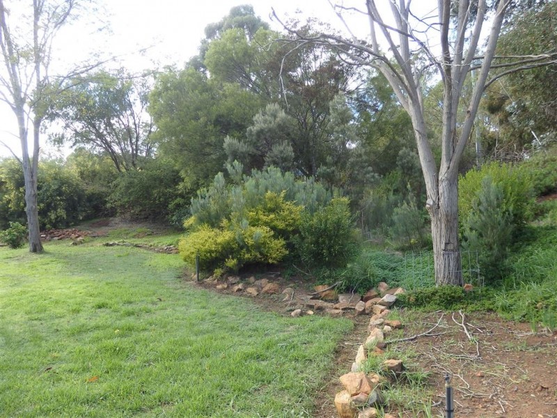 61 RIFLE RANGE RD, Bridgetown WA 6255