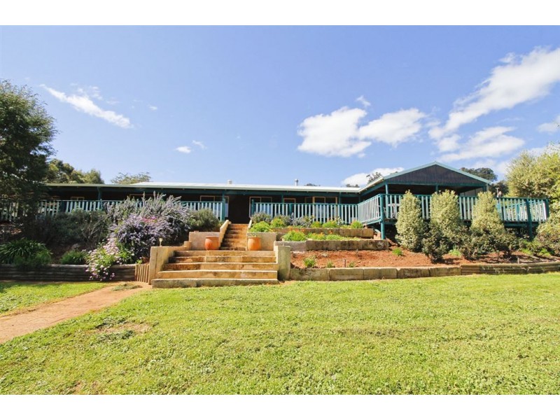 102 Grimwade Rd, Balingup WA 6253