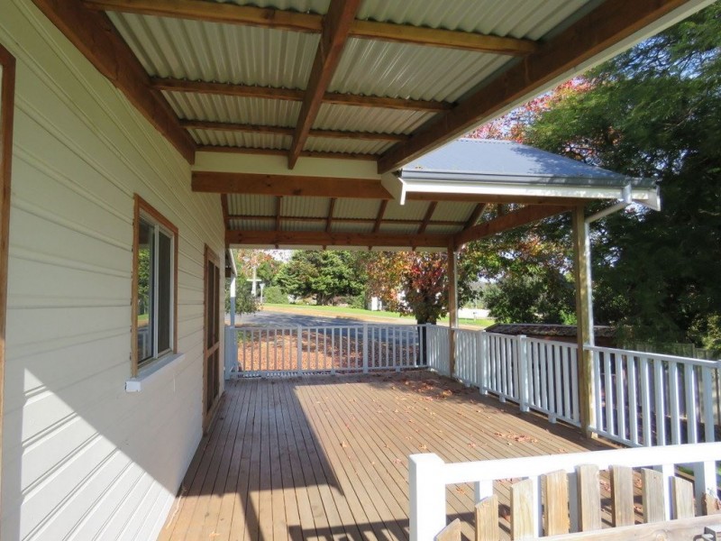 2 Forrest Street, Boyup Brook WA 6244