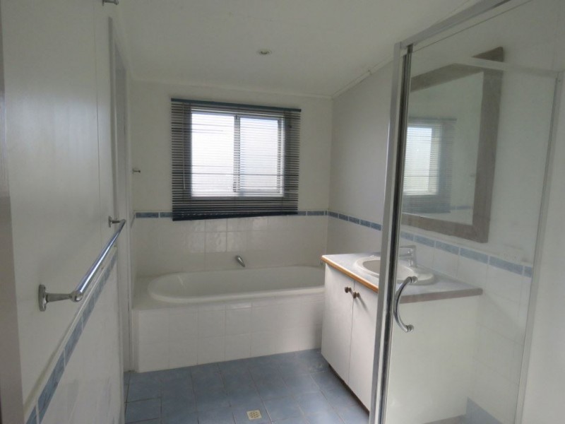 2 Forrest Street, Boyup Brook WA 6244