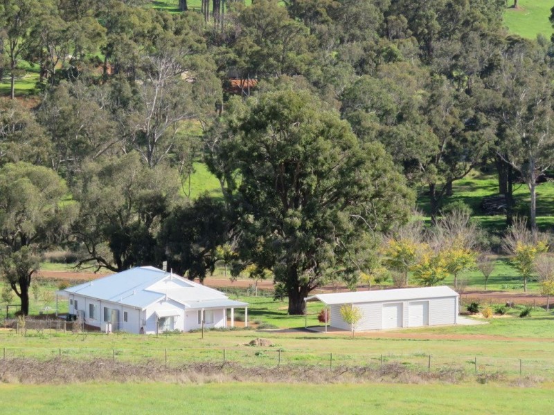 19 Windy Hollow Vale, Bridgetown WA 6255