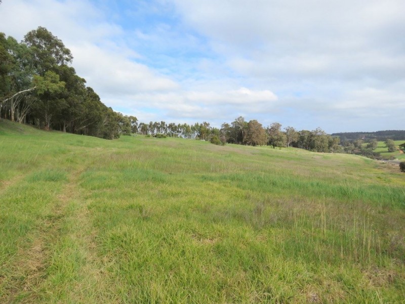 42 Sunridge Drive, Bridgetown WA 6255