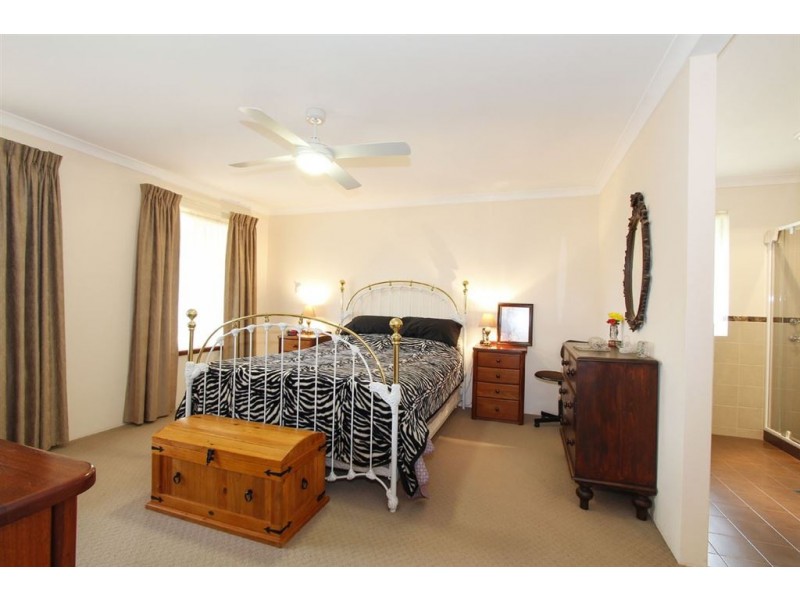 8 Scott Street, Bridgetown WA 6255