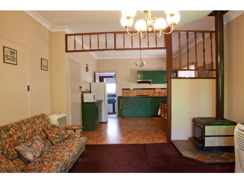 35 Cowley Street, Boyup Brook WA 6244