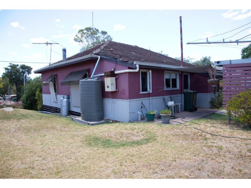 35 Cowley Street, Boyup Brook WA 6244