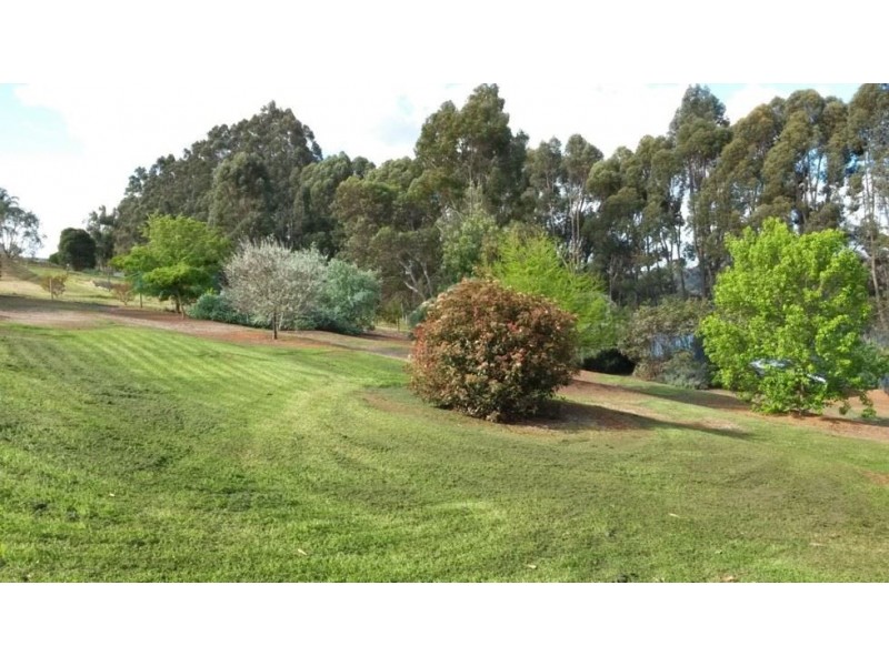 8 Cutmore Crescent, Bridgetown WA 6255