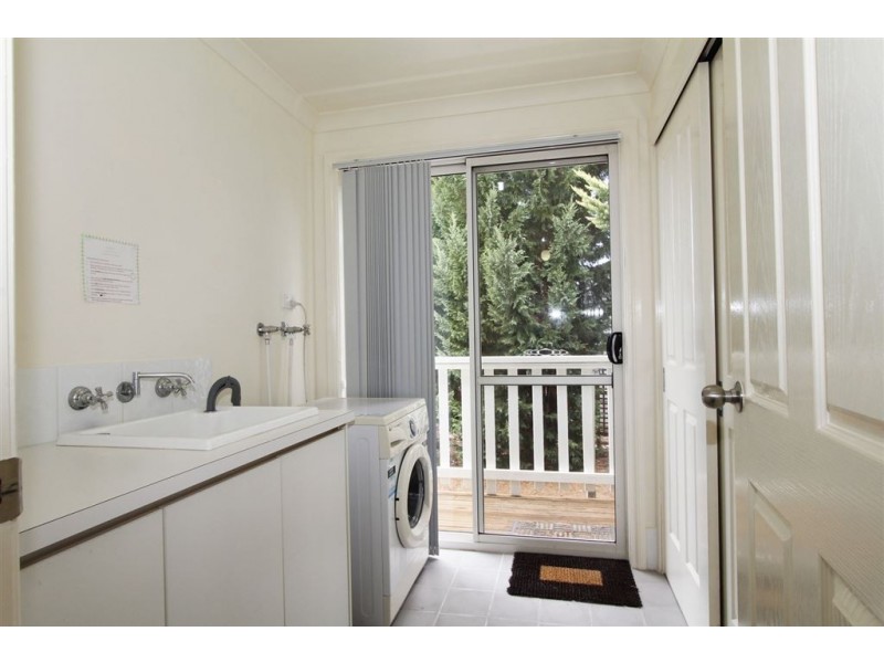 11 Hillcrest Rise, Bridgetown WA 6255