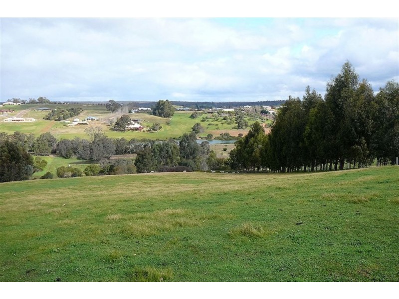 L109 Bramley Place, Kangaroo Gully WA 6255