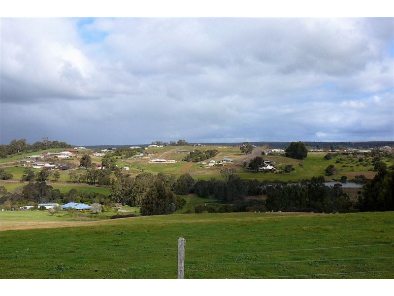 L109 Bramley Place, Kangaroo Gully WA 6255