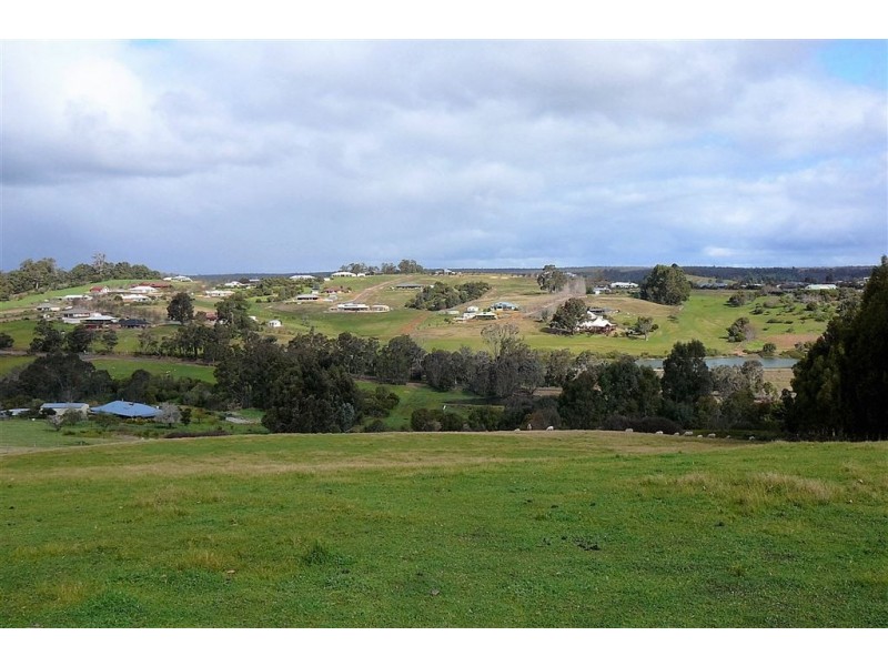 L109 Bramley Place, Kangaroo Gully WA 6255