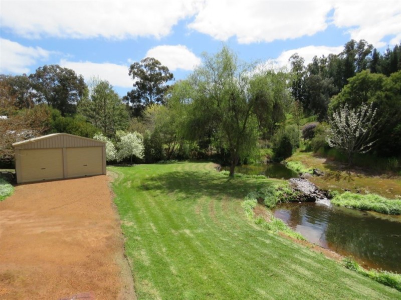 30 Nelson Street, Bridgetown WA 6255