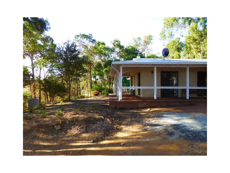 38 Bridgetown Boyup Brook Road, Bridgetown WA 6255