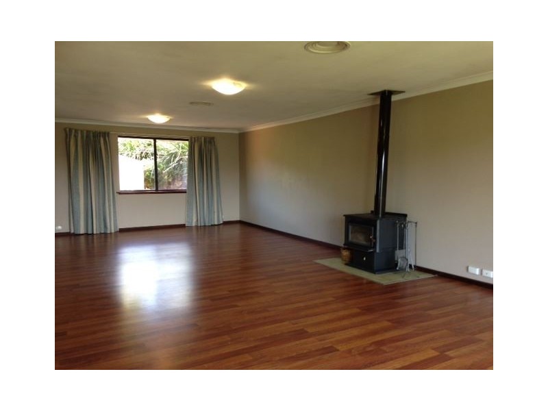 6 Smith Street, Bridgetown WA 6255