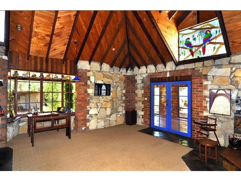 11 West Blackwood Terrace, Bridgetown WA 6255