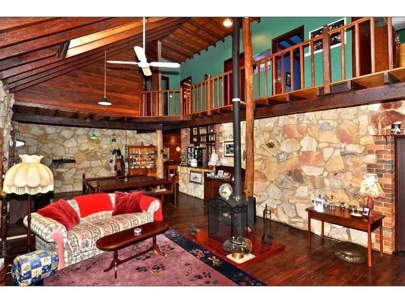 11 West Blackwood Terrace, Bridgetown WA 6255