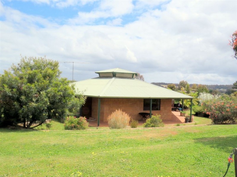 5 Cutmore Crescent, Bridgetown WA 6255