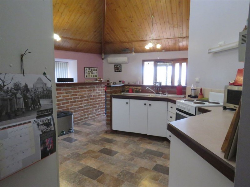 5 Cutmore Crescent, Bridgetown WA 6255