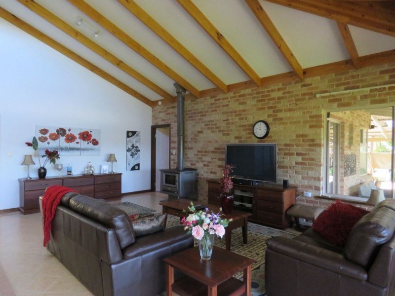 84 Nelson Street, Bridgetown WA 6255