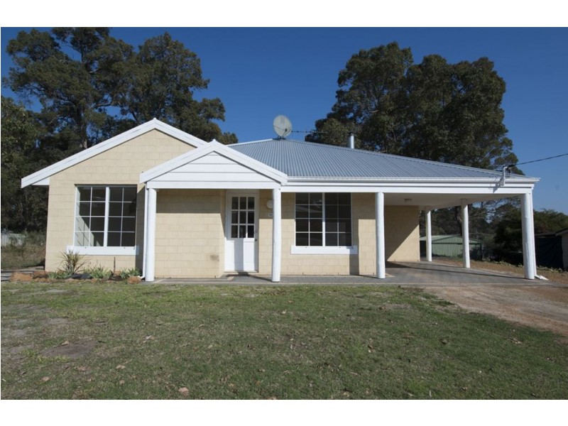 95 Blackwood Rd, Greenbushes WA 6254