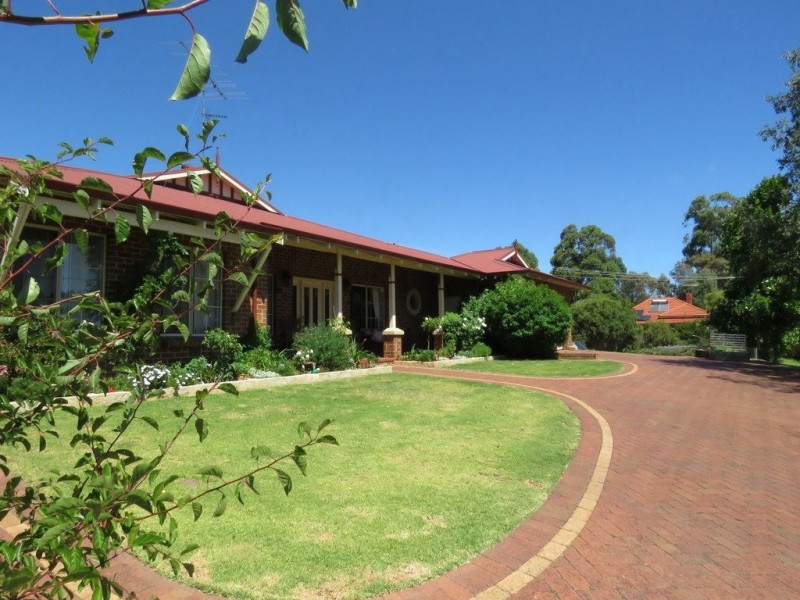 2 Rowan Close, Bridgetown WA 6255