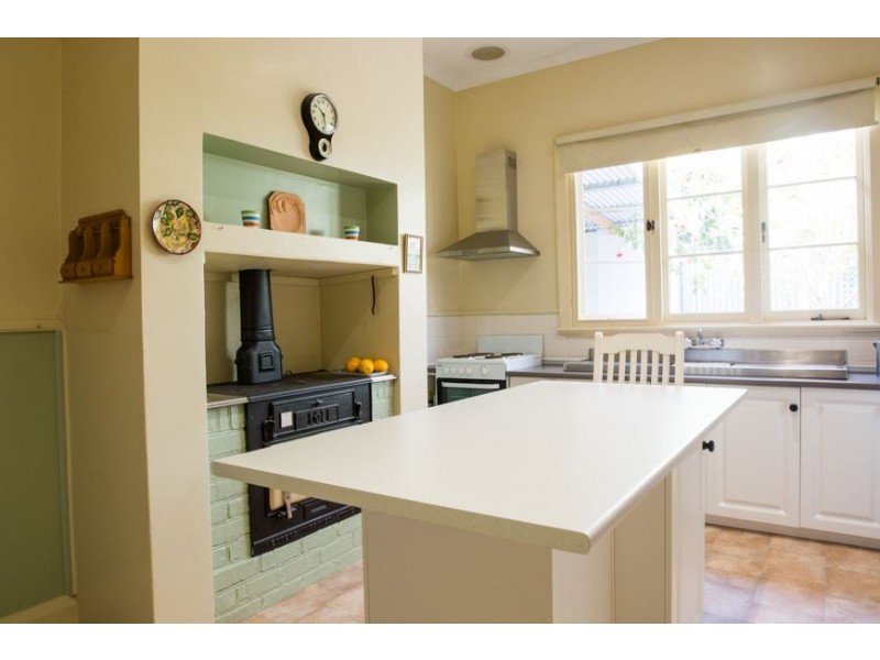 2 Campbell Street, Bridgetown WA 6255