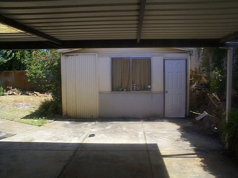 3 More Crescent, Bull Creek WA 6149
