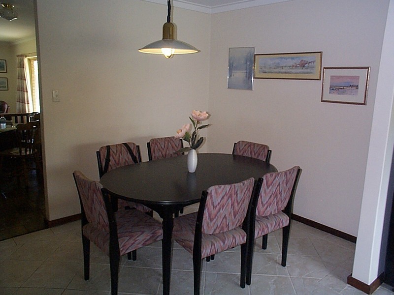 19 Farrington Road, Leeming WA 6149