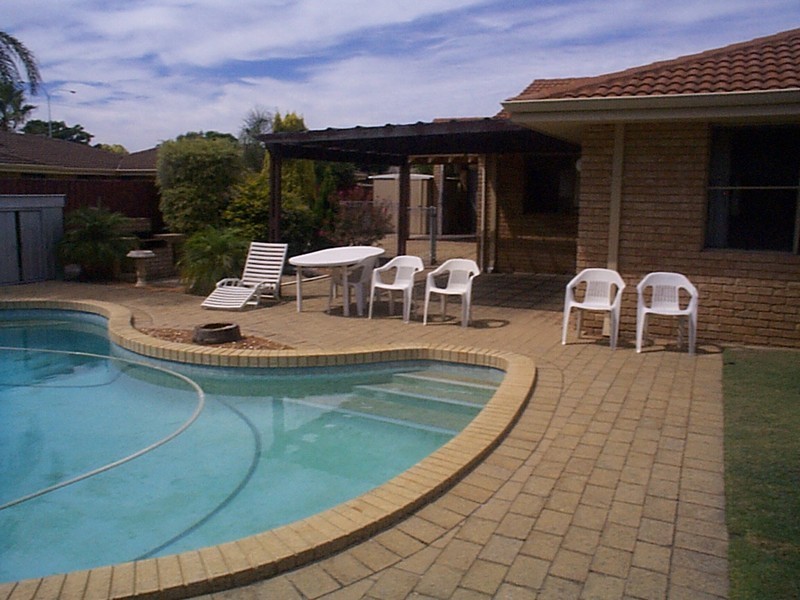 19 Farrington Road, Leeming WA 6149