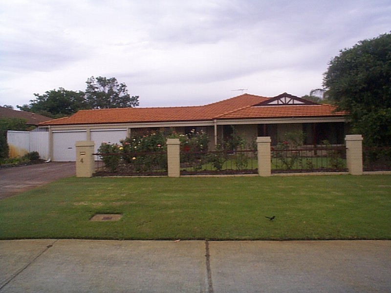 4 Marsengo Road, Bateman WA 6150