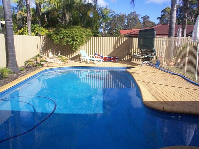 2 Bruce Court, Leeming WA 6149