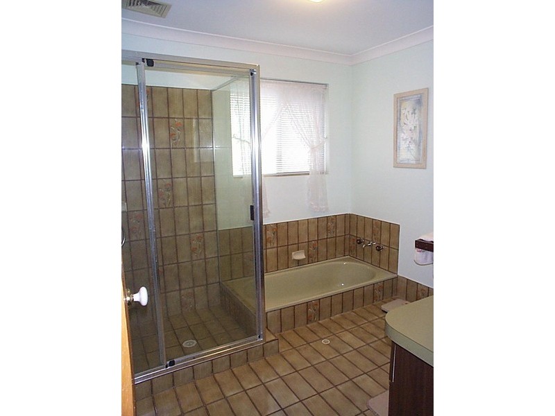 8 Rolland Court, Leeming WA 6149