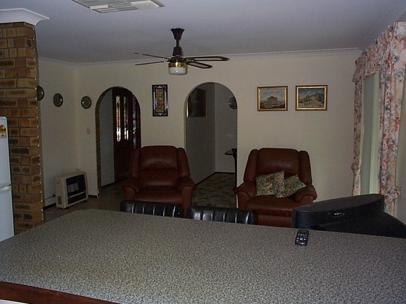 8 Rolland Court, Leeming WA 6149