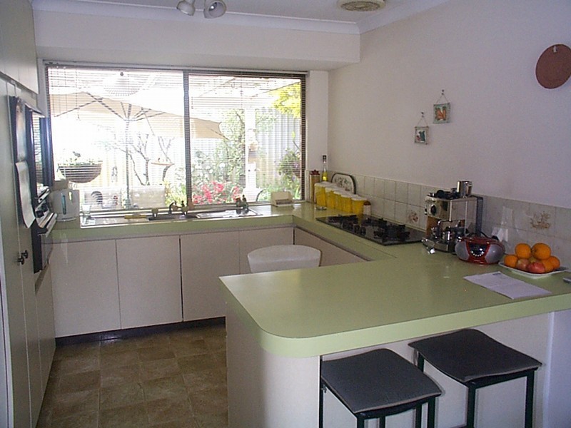 22 Dean Road, Bateman WA 6150