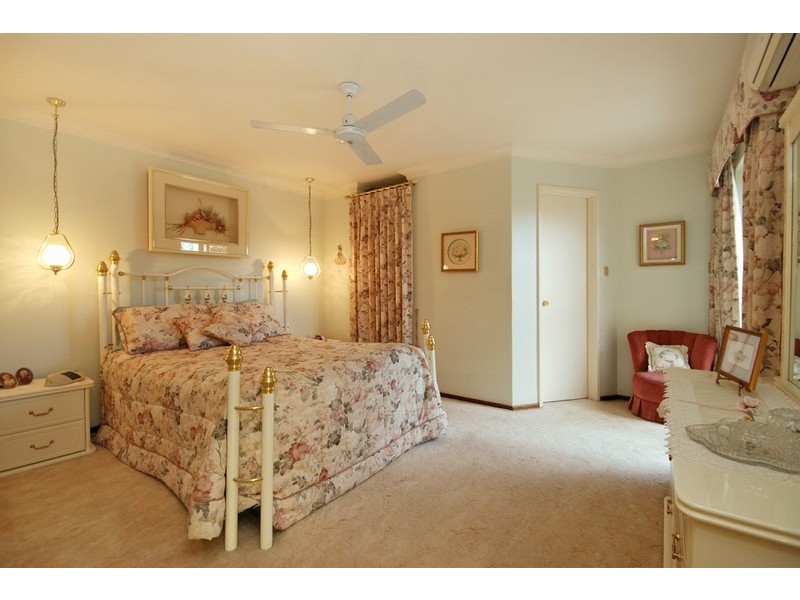 2 Maquire Way, Bull Creek WA 6149