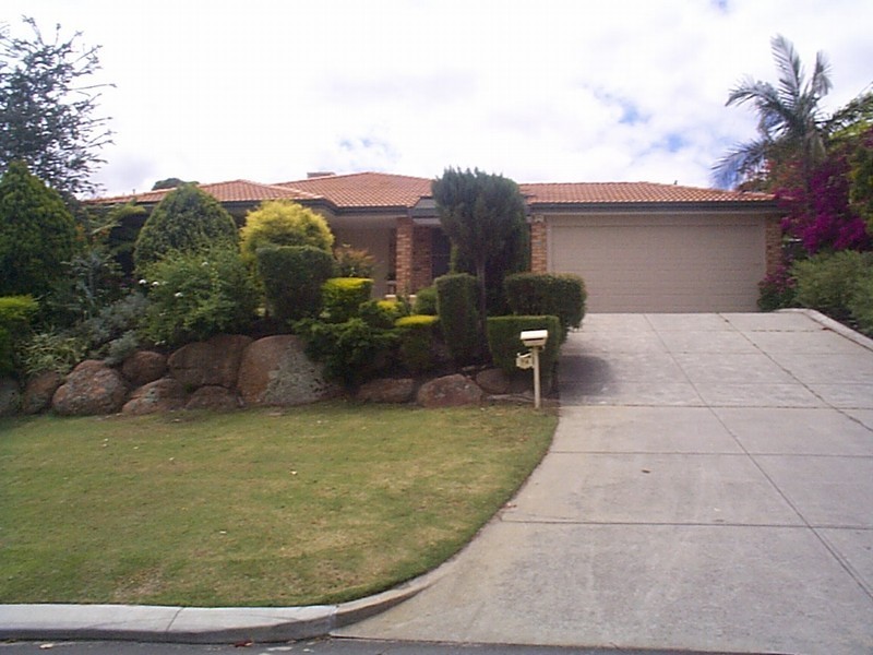74 The Escarpment, Willetton WA 6155