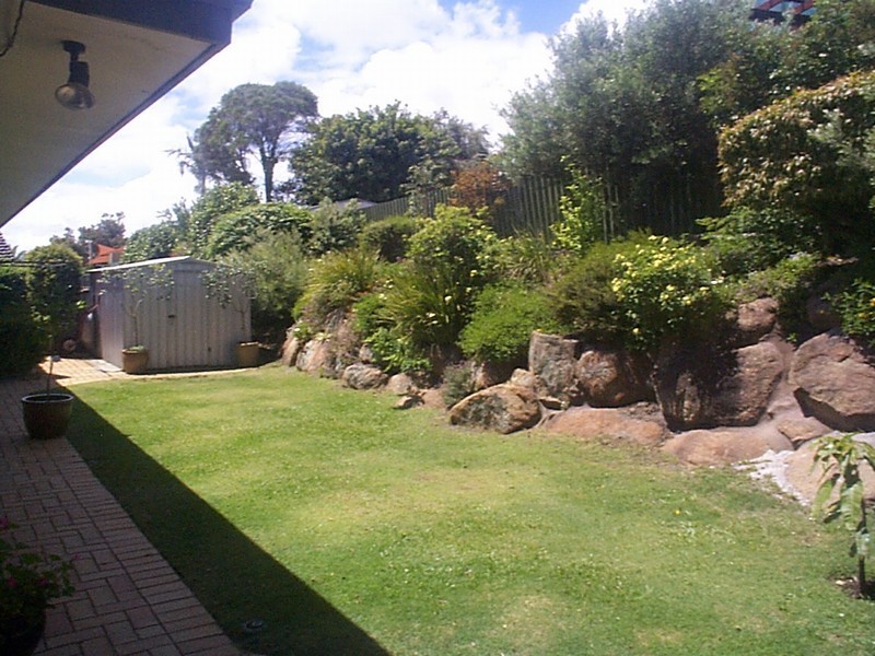 74 The Escarpment, Willetton WA 6155