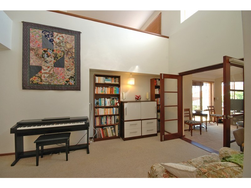 15 Maquire Way, Bull Creek WA 6149