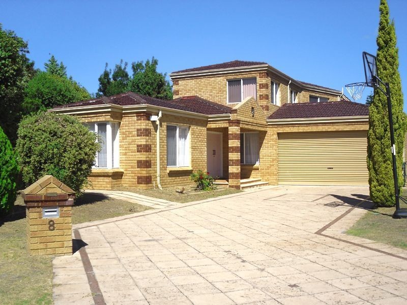 8 Killaloe Place, Waterford WA 6152