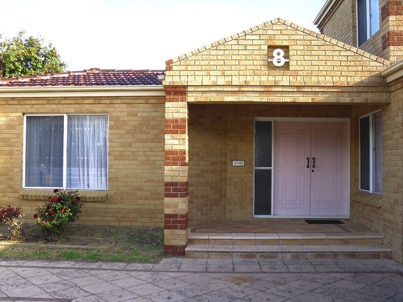 8 Killaloe Place, Waterford WA 6152