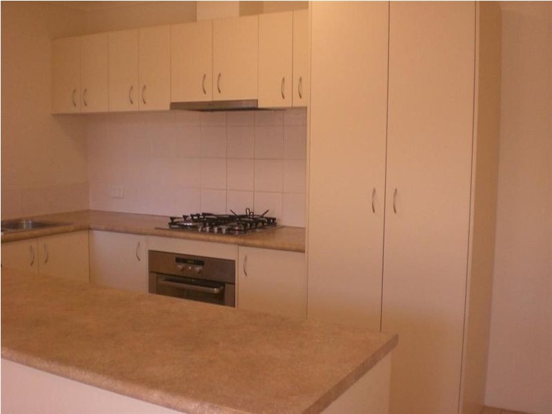 b/19 Prince Street, Queens Park WA 6107